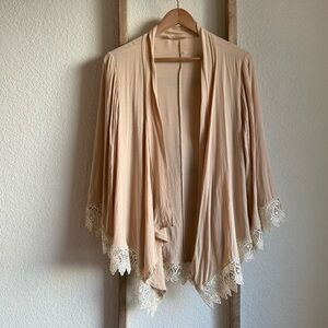 Haute Society Cream & Ivory Crochet Lace Hem Open Boho Style Top Sz: Large